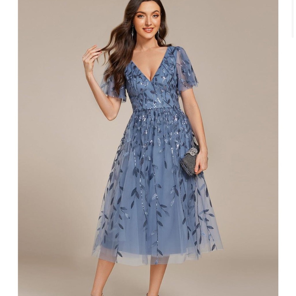 Ever Pretty Gorgeous Blue Floral Midi Dress 💙💙